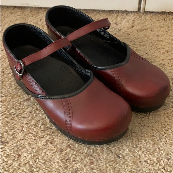 dansko size 42